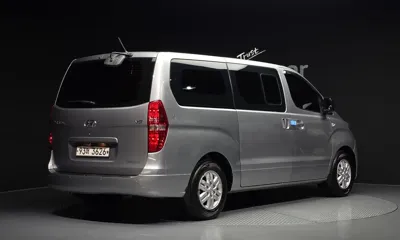 Hyundai Starex 2019, 208248 км, за 5789.75 USD