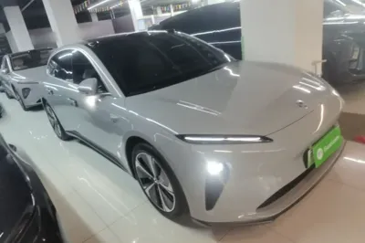 Nio ET5T 2024, 64400 км, за 21930 USD
