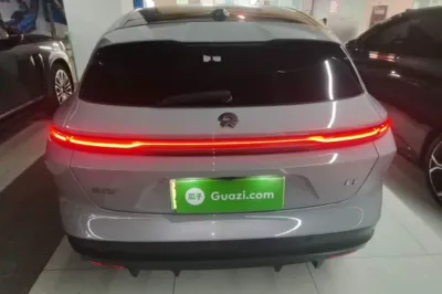 Nio ET5T 2024, 64400 км, за 21930 USD