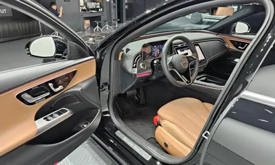 Mercedes-Benz E-Class 2025, 3509 км, за 44810.98 USD - фото 10