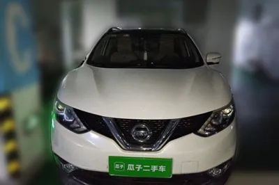 Nissan Qashqai 2016, 70800 км, за 8043 USD
