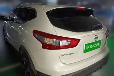Nissan Qashqai 2016, 70800 км, за 8043 USD