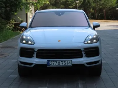 Porsche Cayenne · 2022 год