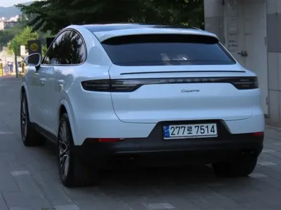Porsche Cayenne 2022, 37000 км, за 67424.69 USD