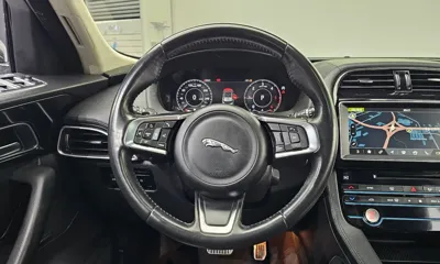 Jaguar F-Pace 2019, 91116 км, за 10042.95 USD - фото 13