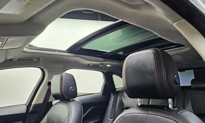 Jaguar F-Pace 2019, 91116 км, за 10042.95 USD - фото 19