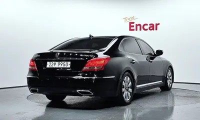 Hyundai Equus 2012, 120087 км, за 4618.43 USD