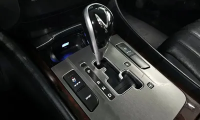 Hyundai Equus 2012, 120087 км, за 4618.43 USD - фото 9