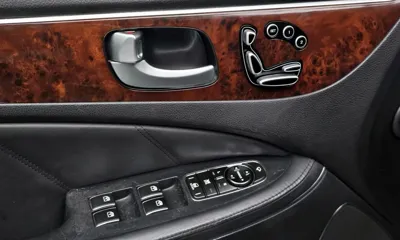 Hyundai Equus 2012, 120087 км, за 4618.43 USD - фото 18