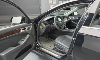 Hyundai Genesis 2015, 127251 км, за 6440.29 USD - фото 10