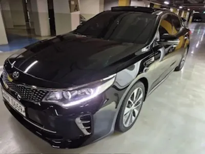 Kia K5 · 2016 год