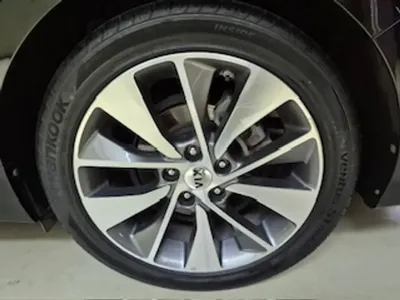 Kia K5 2016, 77179 км, за 8139.61 USD