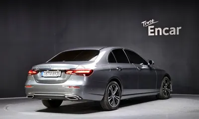 Mercedes-Benz E-Class 2021, 69995 км, за 19495.54 USD