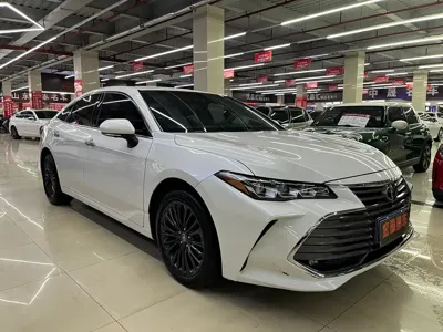 Toyota Avalon 2020, 120000 км, за 13228.11 USD