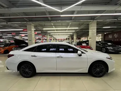 Toyota Avalon 2020, 120000 км, за 13228.11 USD - фото 8