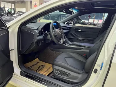 Toyota Avalon 2020, 120000 км, за 13228.11 USD - фото 9