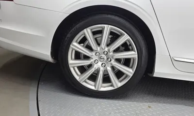 Volvo S90 2019, 82103 км, за 16198.3 USD