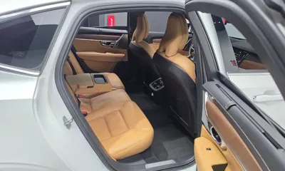 Volvo S90 2019, 82103 км, за 16198.3 USD - фото 12