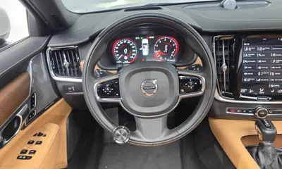 Volvo S90 2019, 82103 км, за 16198.3 USD - фото 13