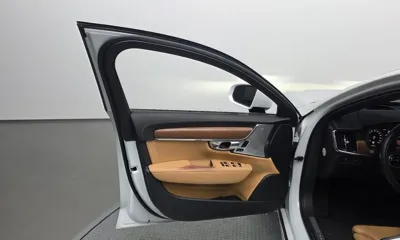 Volvo S90 2019, 82103 км, за 16198.3 USD - фото 24