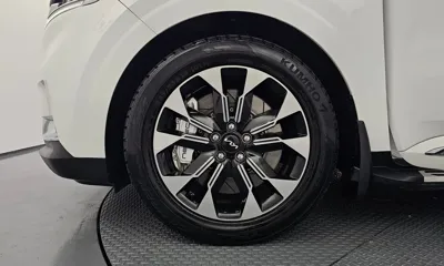 Kia Canival 2021, 109456 км, за 15888.51 USD