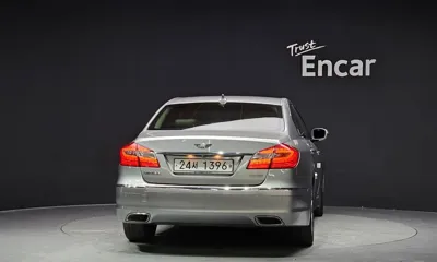 Hyundai Genesis 2012, 154483 км, за 2980.13 USD