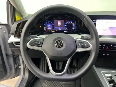 Volkswagen Golf 2022, 80000 км, за 11300.55 USD - фото 9