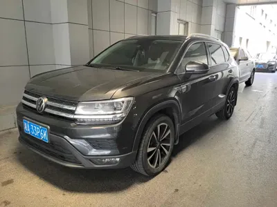 Volkswagen Tharu 2022, 39000 км, за 17627.67 USD