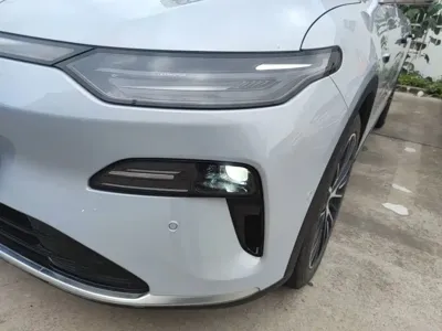 Leapmotor Leapmotor C11 2025, 11500 км, за 20145.55 USD - фото 24