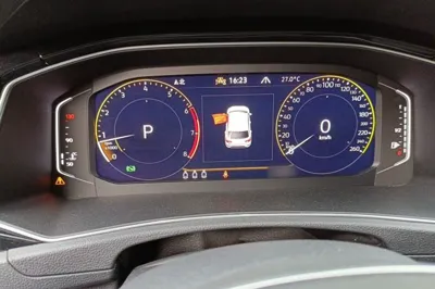 Volkswagen T-Roc 2022, 17600 км, за 22082 USD - фото 10