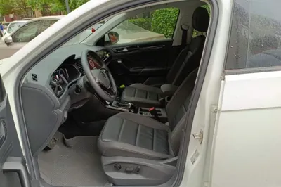 Volkswagen T-Roc 2022, 17600 км, за 22082 USD - фото 14