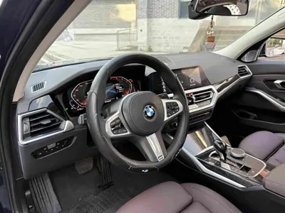 BMW 3 Series 2020, 130000 км, за 17677.59 USD - фото 14