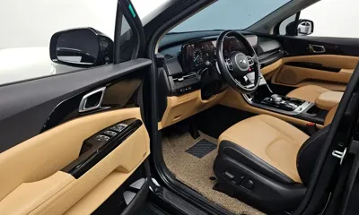 Kia Canival 2021, 111493 км, за 16055.5 USD - фото 11
