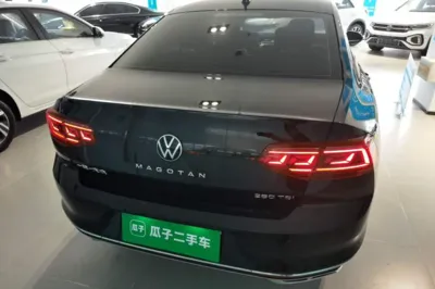 Volkswagen Magotan 2025, 3100 км, за 20902 USD