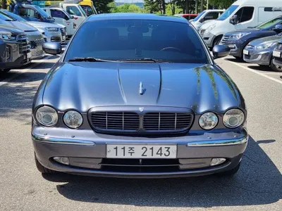 Jaguar XJ-8 · 2005 год
