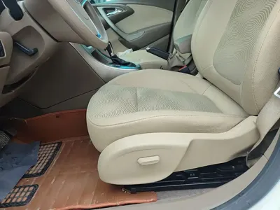 Buick Excelle 2015, 140000 км, за 1889.38 USD - фото 10