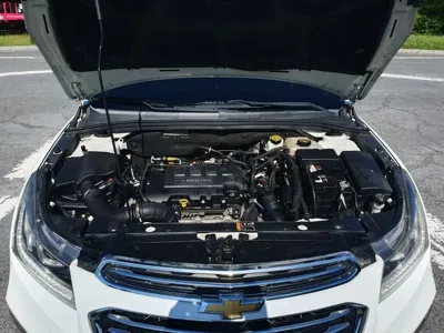 ChevroletGMDaewoo Cruze 2016, 131812 км, за 2470.26 USD - фото 20