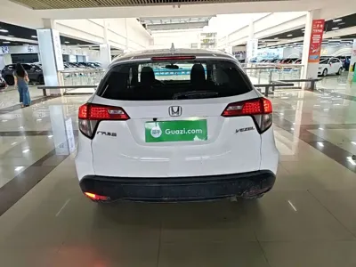 Honda Vezel 2020, 96800 км, за 8189.53 USD - фото 6