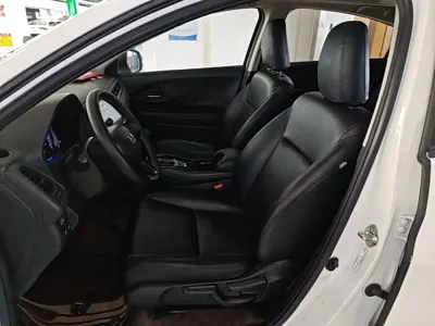 Honda Vezel 2020, 96800 км, за 8189.53 USD - фото 15