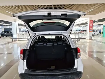 Honda Vezel 2020, 96800 км, за 8189.53 USD - фото 19
