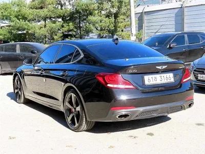 Genesis G70 2018, 74802 км, за 15032.17 USD
