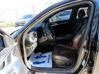 Genesis G70 2018, 74802 км, за 15032.17 USD