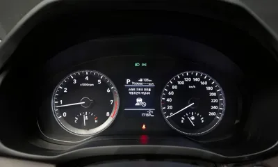 Hyundai Grandeur 2018, 17159 км, за 12552.89 USD - фото 8