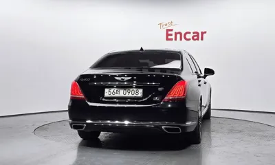 Genesis EQ900 2016, 296905 км, за 6742.47 USD