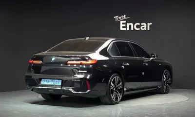 BMW i7 2024, 105525 км, за 68582.18 USD