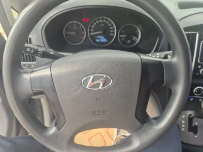 Hyundai Starex 2018, 116571 км, за 8334.96 USD - фото 10