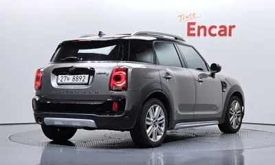 MINI Countryman 2019, 81017 км, за 10708.63 USD