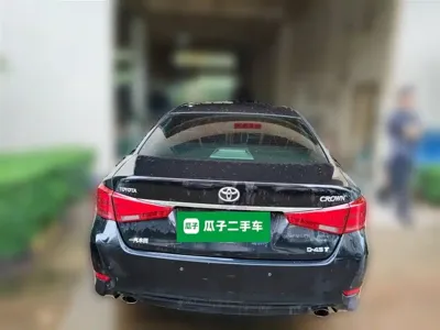 Toyota Crown 2018, 108300 км, за 16906.68 USD