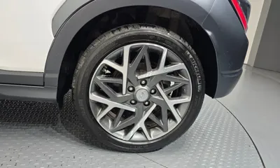 Hyundai Kona 2023, 41100 км, за 15688.59 USD - фото 21