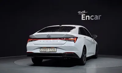 Hyundai Avante 2023, 51558 км, за 14821.55 USD